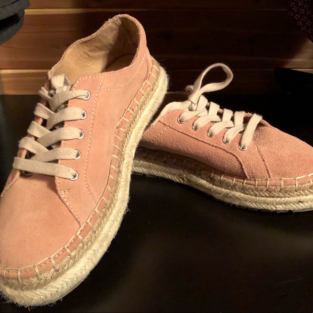 Zara soft pink espadrilles EUC